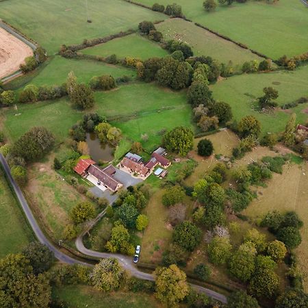 Вілла 24H Le Mans - Les Haies Gite, Near Le Mans Circuit Coulans-sur-Gee Екстер'єр фото