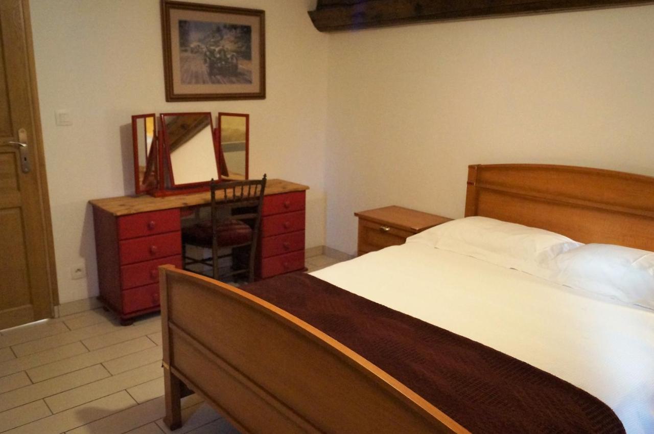 Вілла 24H Le Mans - Les Haies Gite, Near Le Mans Circuit Coulans-sur-Gee Екстер'єр фото