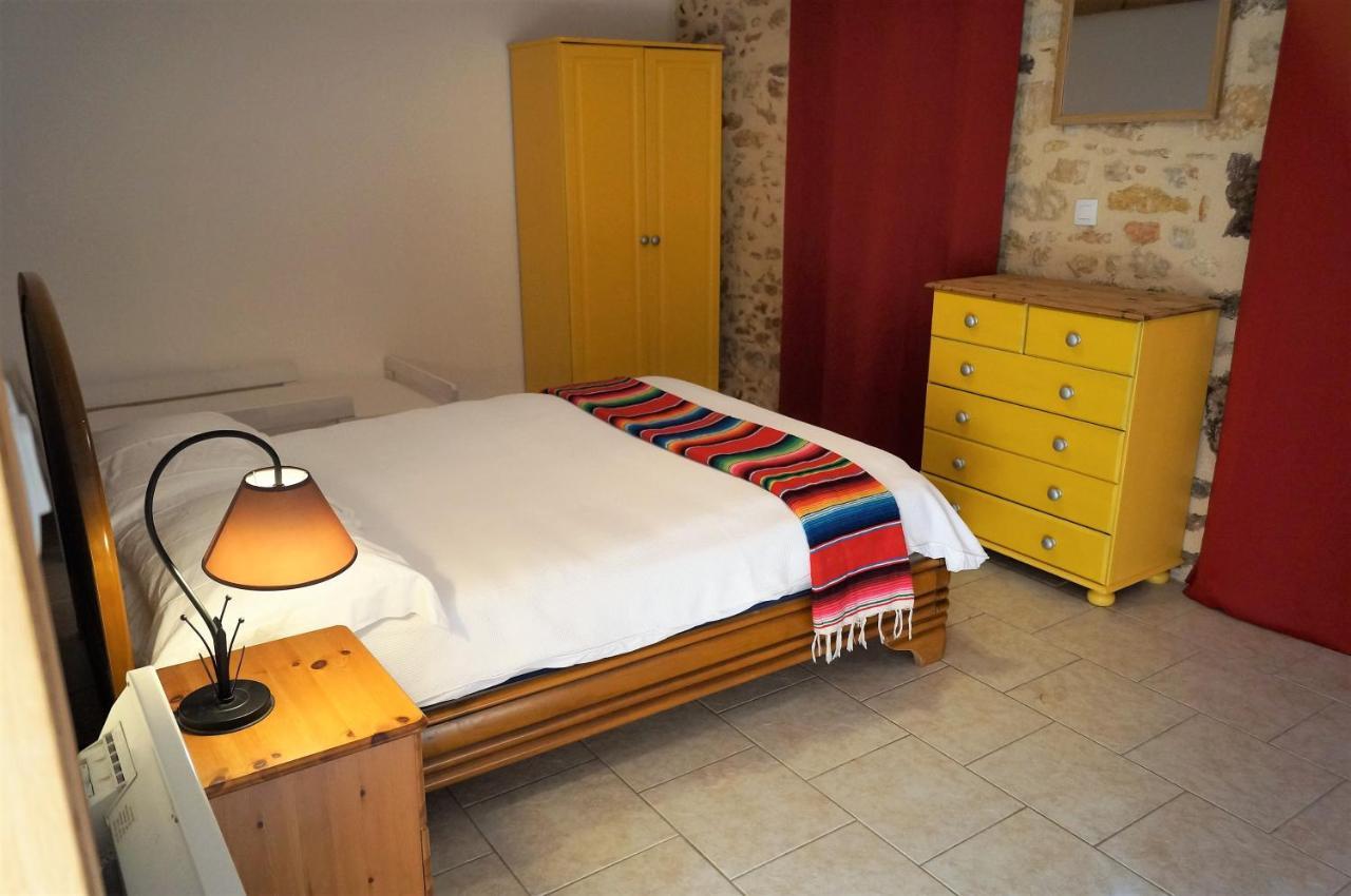 Вілла 24H Le Mans - Les Haies Gite, Near Le Mans Circuit Coulans-sur-Gee Екстер'єр фото