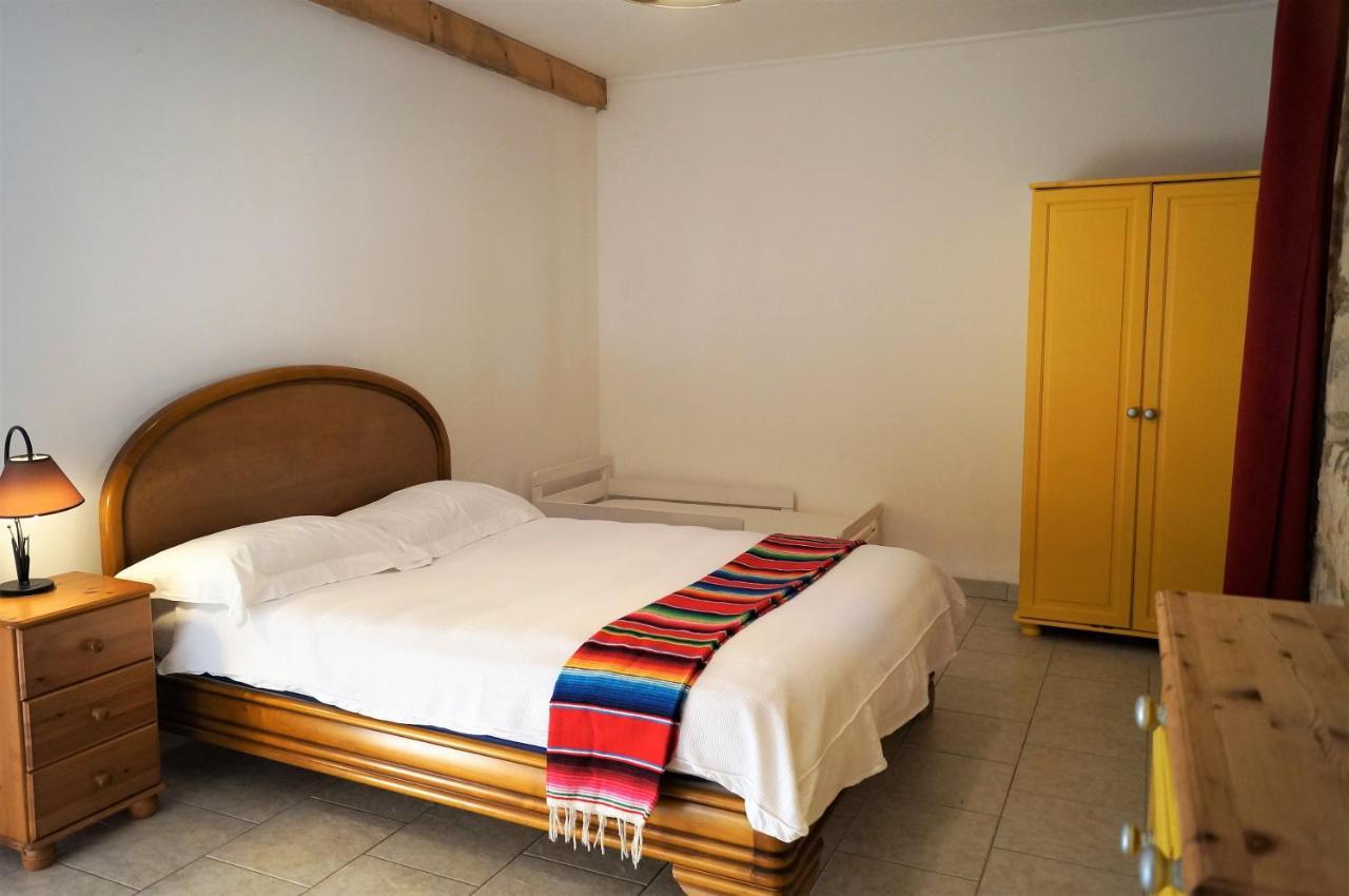 Вілла 24H Le Mans - Les Haies Gite, Near Le Mans Circuit Coulans-sur-Gee Екстер'єр фото