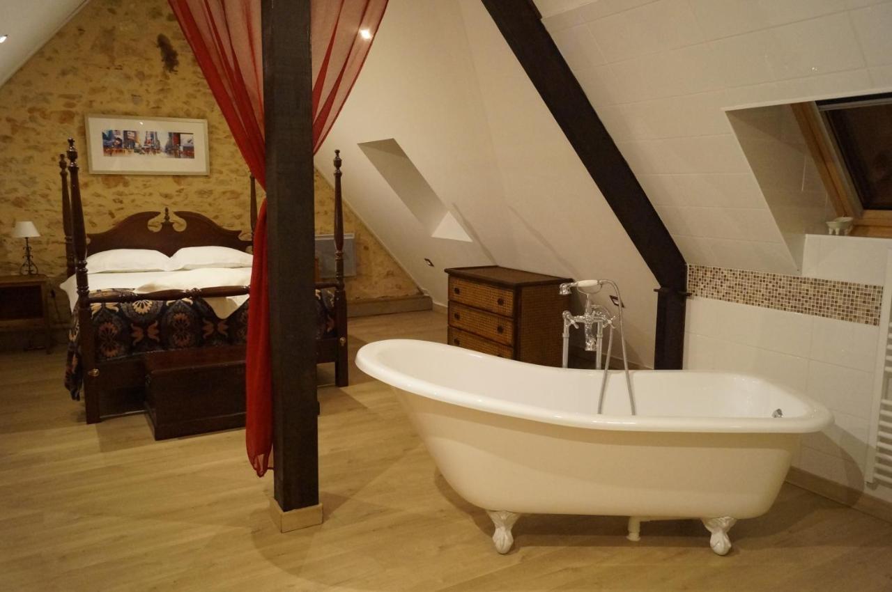 Вілла 24H Le Mans - Les Haies Gite, Near Le Mans Circuit Coulans-sur-Gee Екстер'єр фото